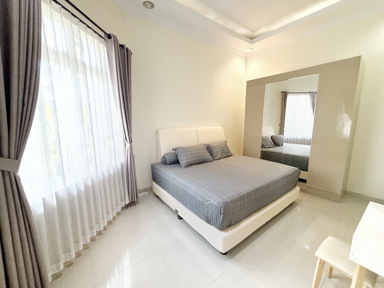 Cozy Guest Bedroom